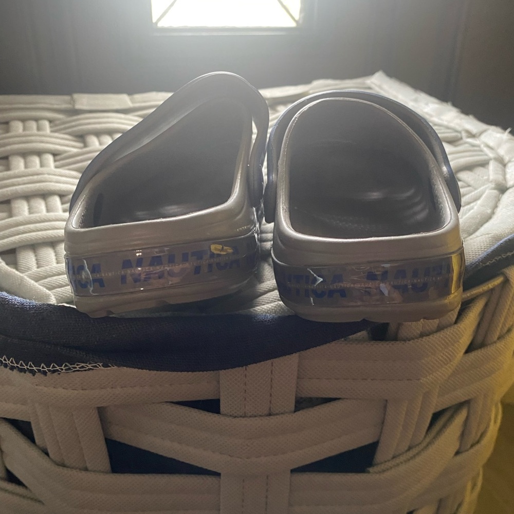 Nautica Kids' Blue and Gray Light Up Sandals- Like New- Size 11